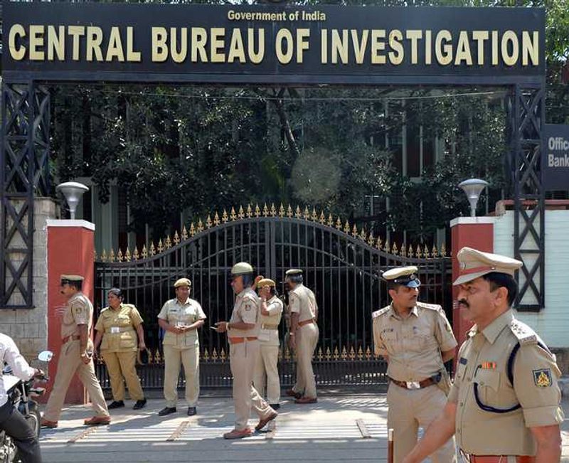 CBI books ex - DGCA flying training director , aviation firms for corruption , favouritism