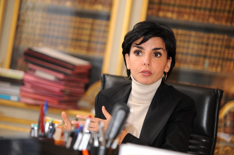 Ex-French Justice Minister Stands Trial Over Renault-Nissan Consultancy Case