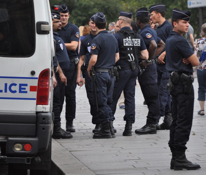 Internal Watchdog says Data Leaks and Bribery Push French Police Misconduct Cases to Five-Year High