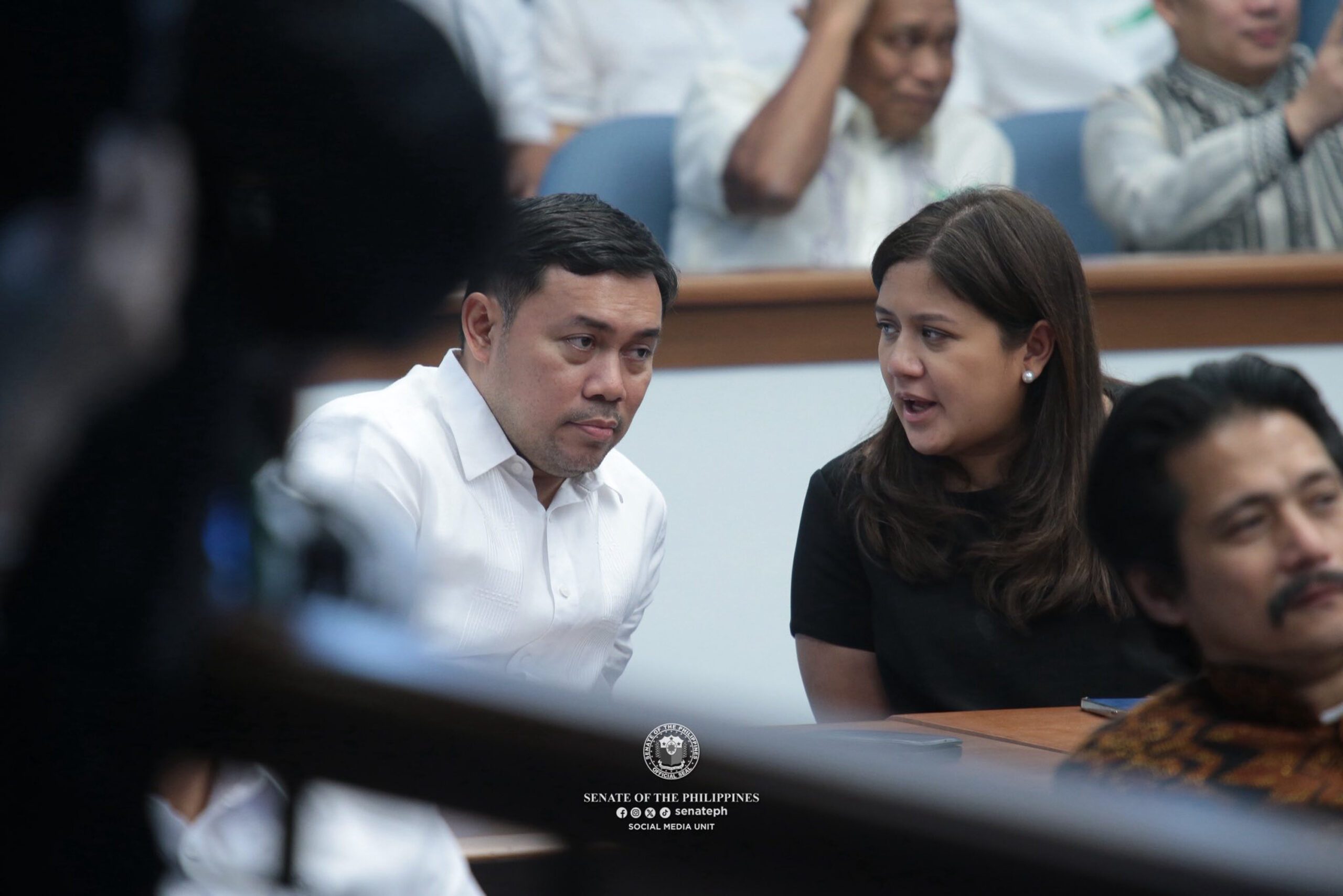 Mark Villar joins Senate majority bloc