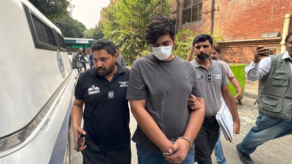 Pakistani authorities arrest man accused in $126m US postage fraud