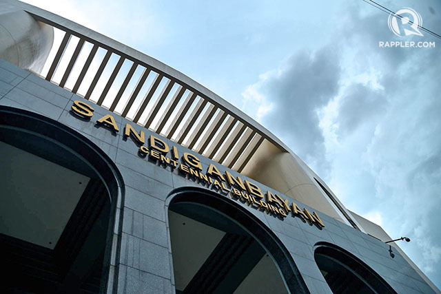 Sandiganbayan acquits 2 ex-police generals, colonel of graft in rifle license mess