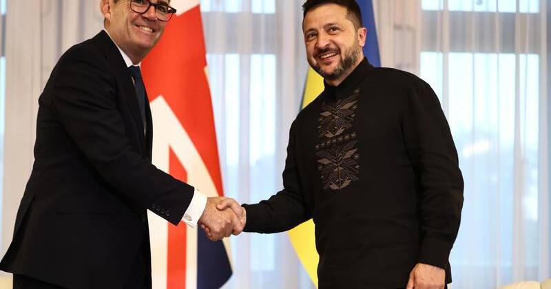 UK , France pledge support on Ukraine Independence Day